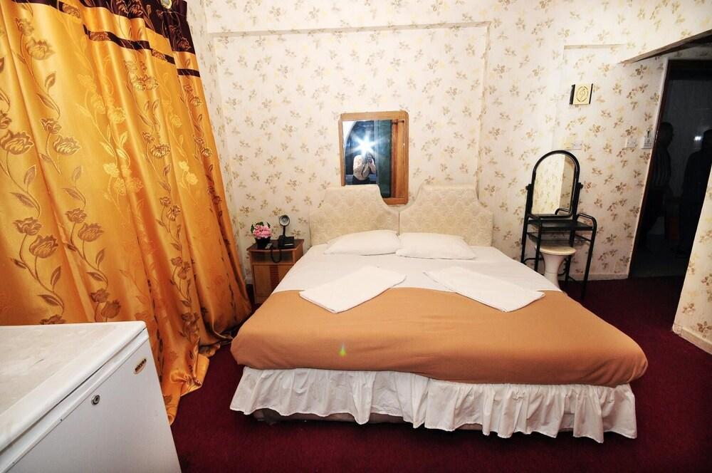 Al Qaid Hotel Dubaj Zewnętrze zdjęcie